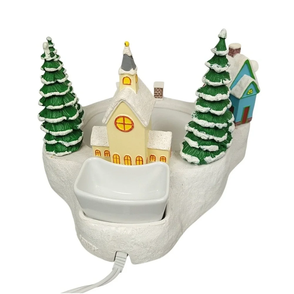 Scentsy Skate The Day Away 2021 Holiday Warmer w/ Moving Skaters Xmas Open Box